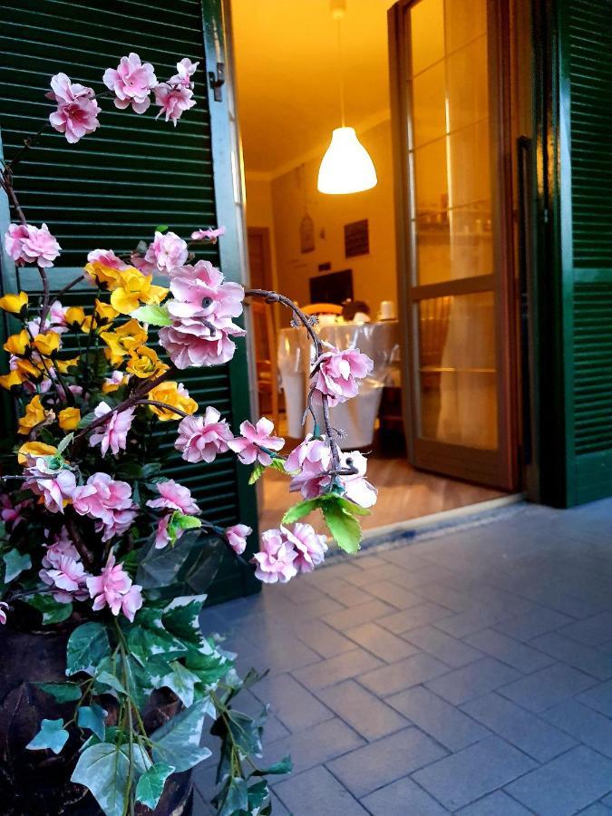 B&B Tre Passi Dalla Torre Montesarchio Eksteriør bilde