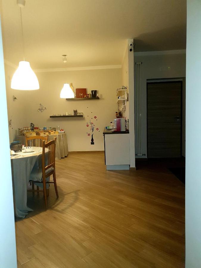B&B Tre Passi Dalla Torre Montesarchio Eksteriør bilde
