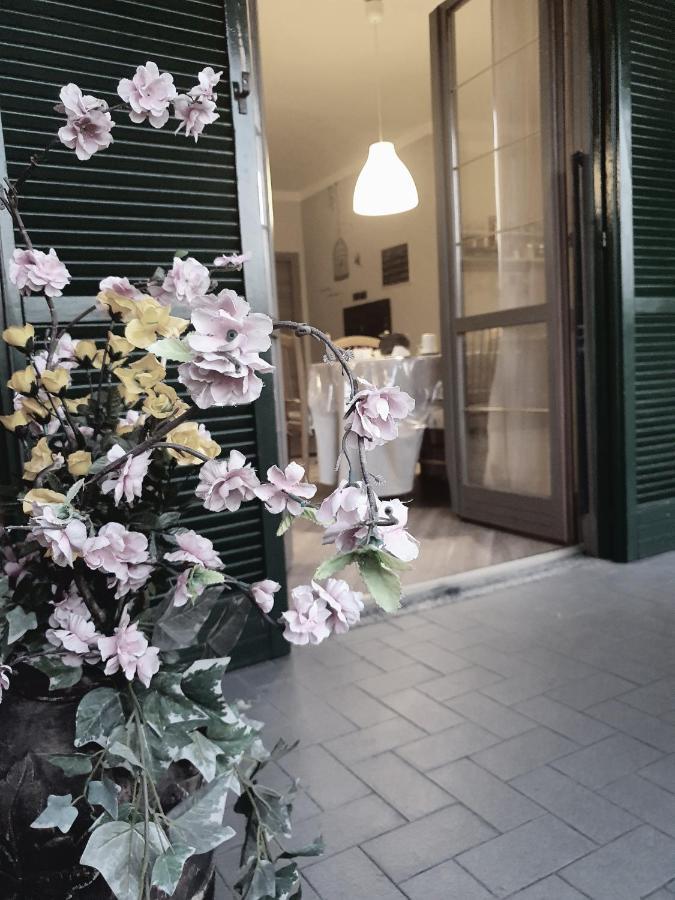 B&B Tre Passi Dalla Torre Montesarchio Eksteriør bilde