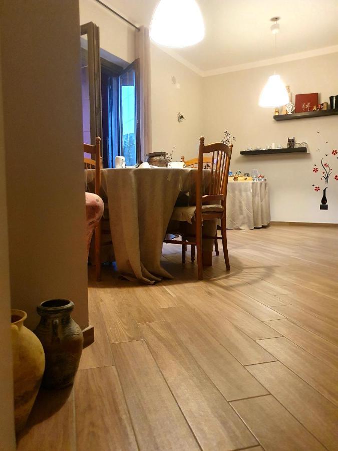B&B Tre Passi Dalla Torre Montesarchio Eksteriør bilde