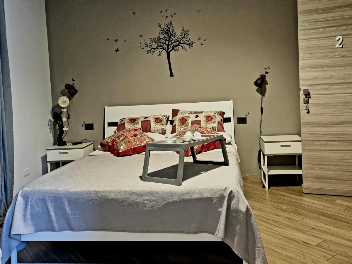 B&B Tre Passi Dalla Torre Montesarchio Eksteriør bilde